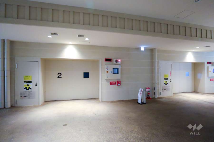 敷地内駐車場（タワー式立体）