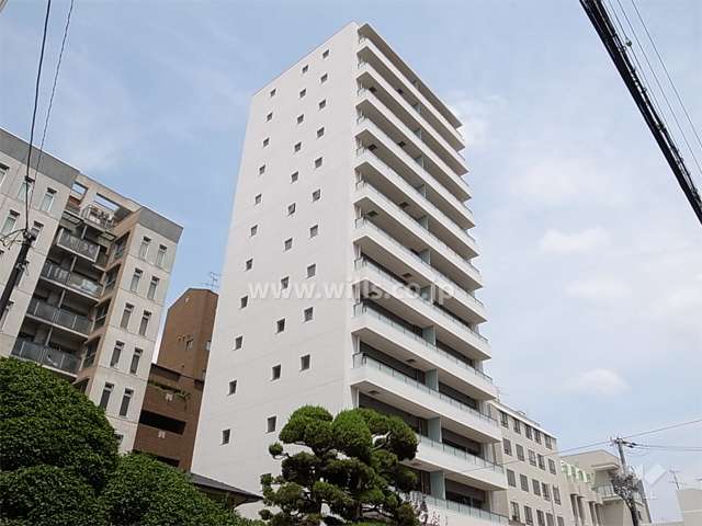 ワコーレ ザ・塚口町ハウスの外観（南西側から）