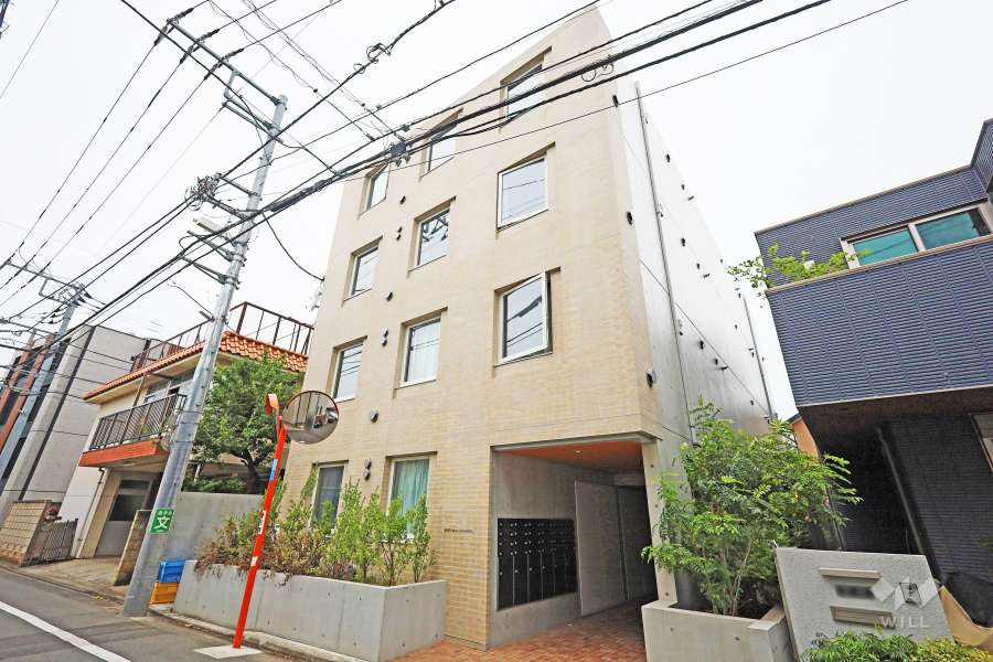 マキシブベーシック笹塚の外観（南東側から）