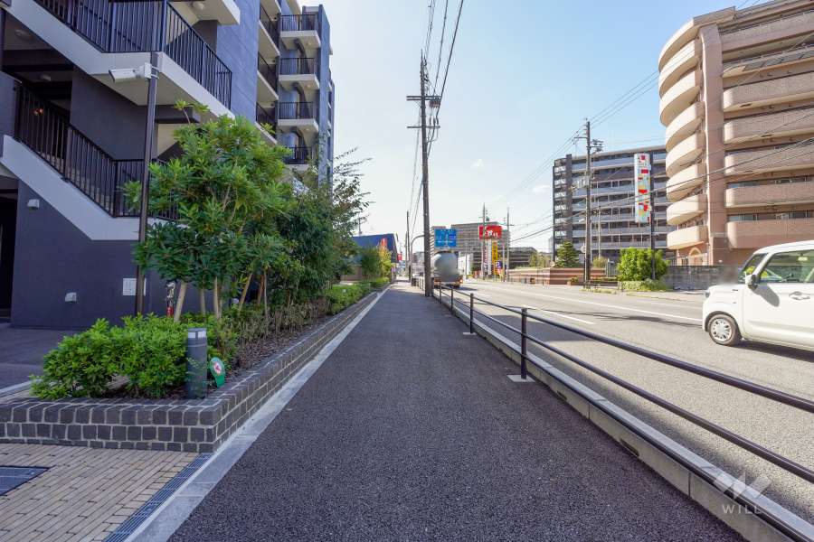 敷地北西側の前面道路（国道171号線）