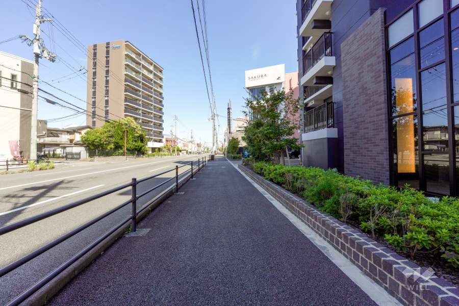 敷地北西側の前面道路（国道171号線）