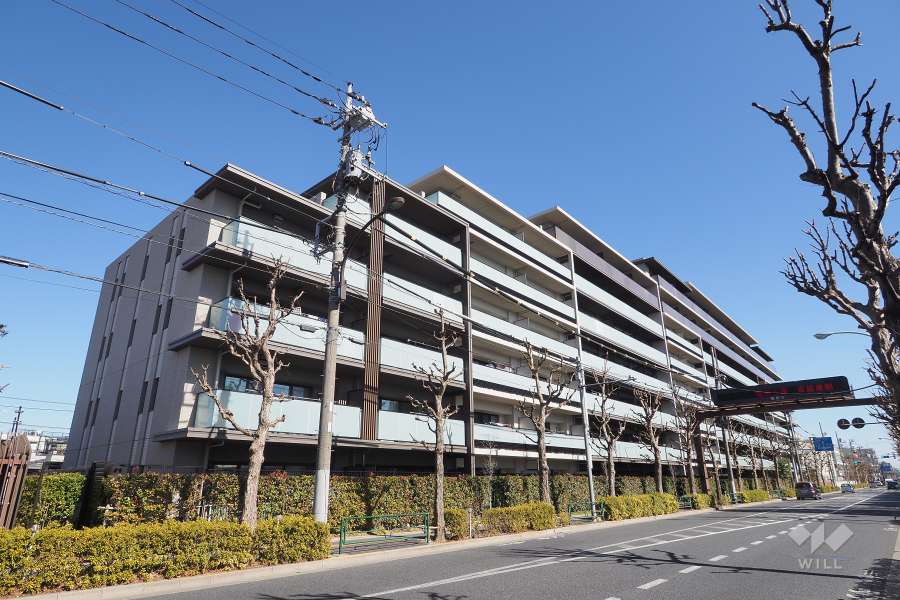 リーフィアレジデンス杉並井草森公園の外観（南西側から）