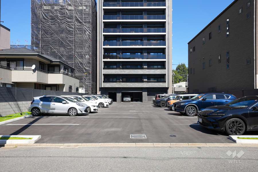 駐車場の出入口