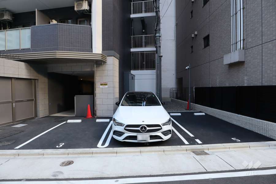 敷地内駐車場（屋外平面式）