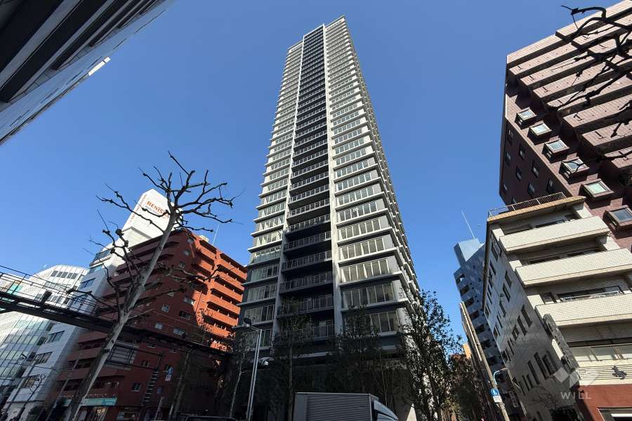 クラッシィタワー新宿御苑の外観（南東側から）