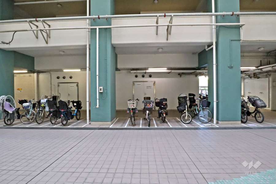 駐輪場（屋内）