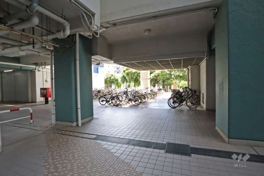 駐輪場（ラック式）