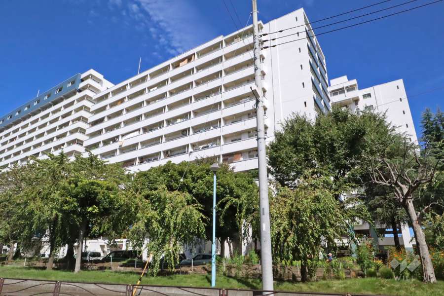 川崎河原町分譲共同ビル15号棟の外観（南西側から）