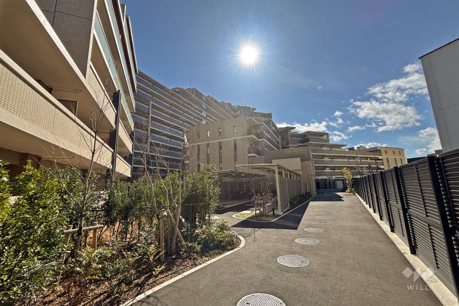 プラウドシティ方南町の外観（北側から）
