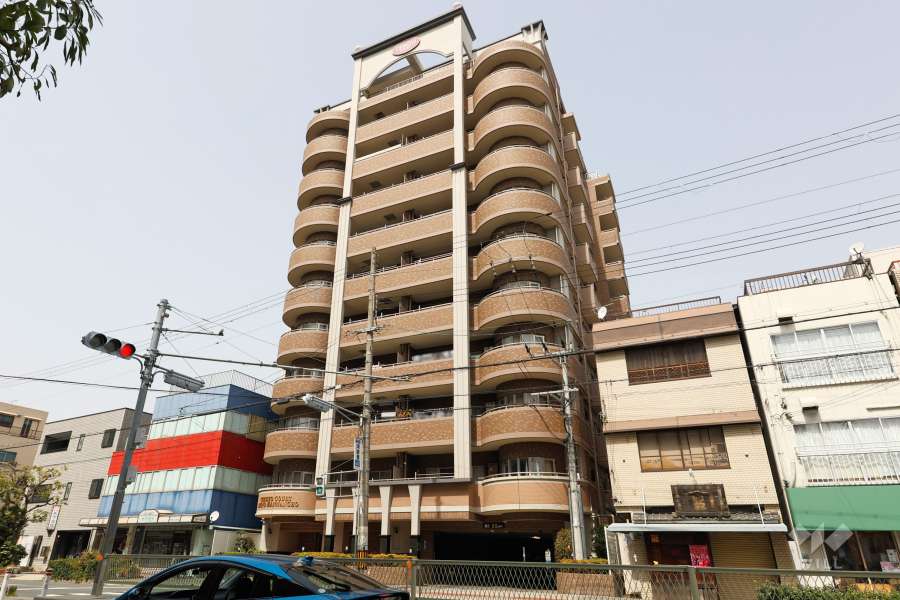 セレッソコート阿倍野阪南町の外観（南東側から）