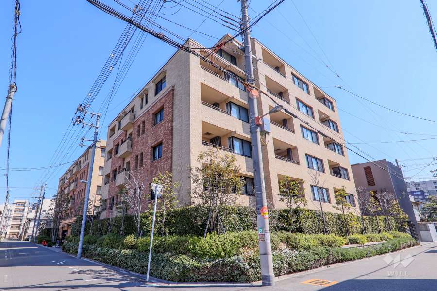 パークコート北畠の外観（南西側から）