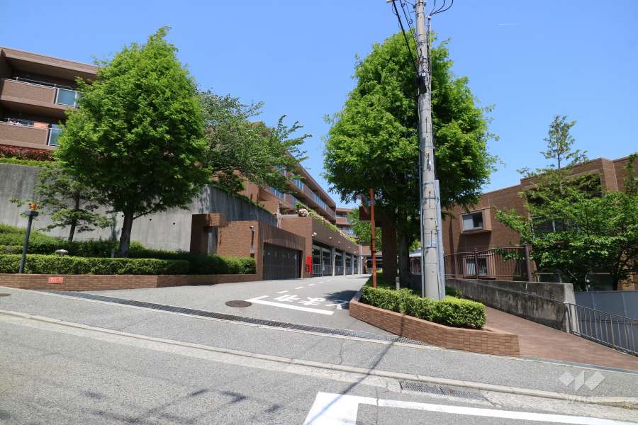 敷地の出入り口