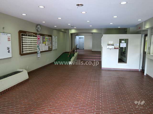 エントランスホール