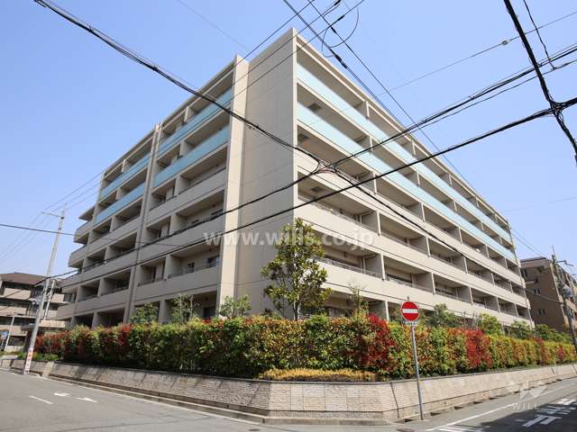 ジオ甲子園口北町の外観（南西側から）
