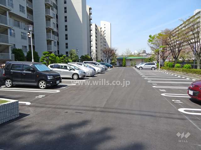 敷地内駐車場（屋外平面式）