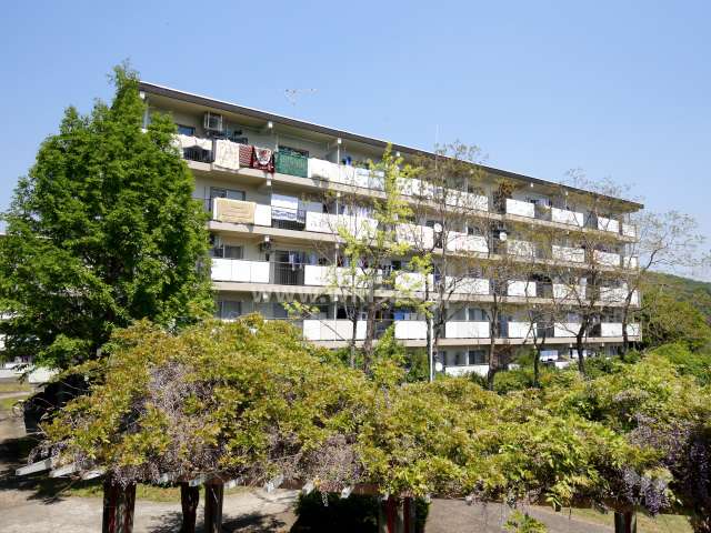 陽和台第3住宅4号棟の外観（北西側から）
