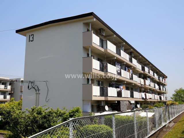 陽和台第3住宅13号棟（西側から）