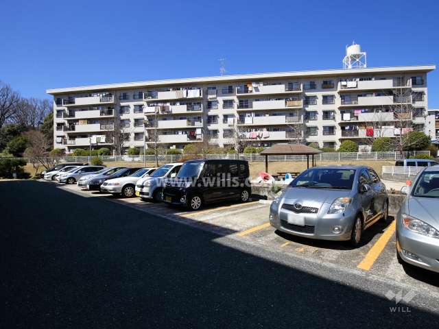 敷地内駐車場（屋外平面式）