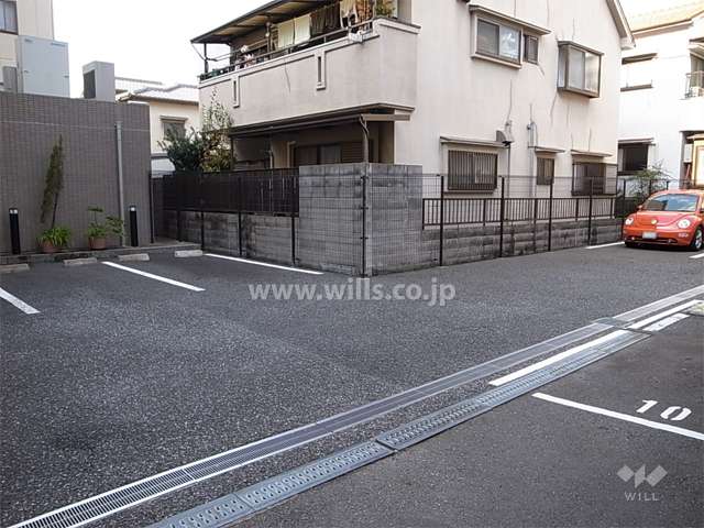 敷地内駐車場（平面式）