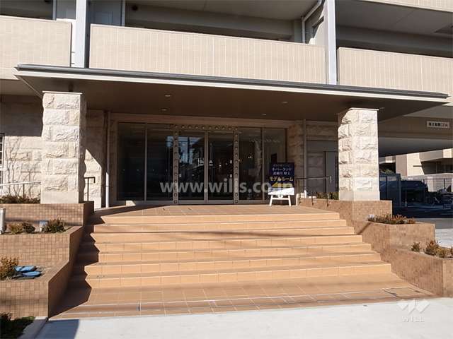 エントランス（オートロック付き）