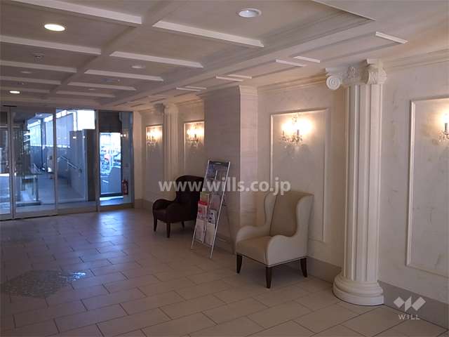 エントランスホール