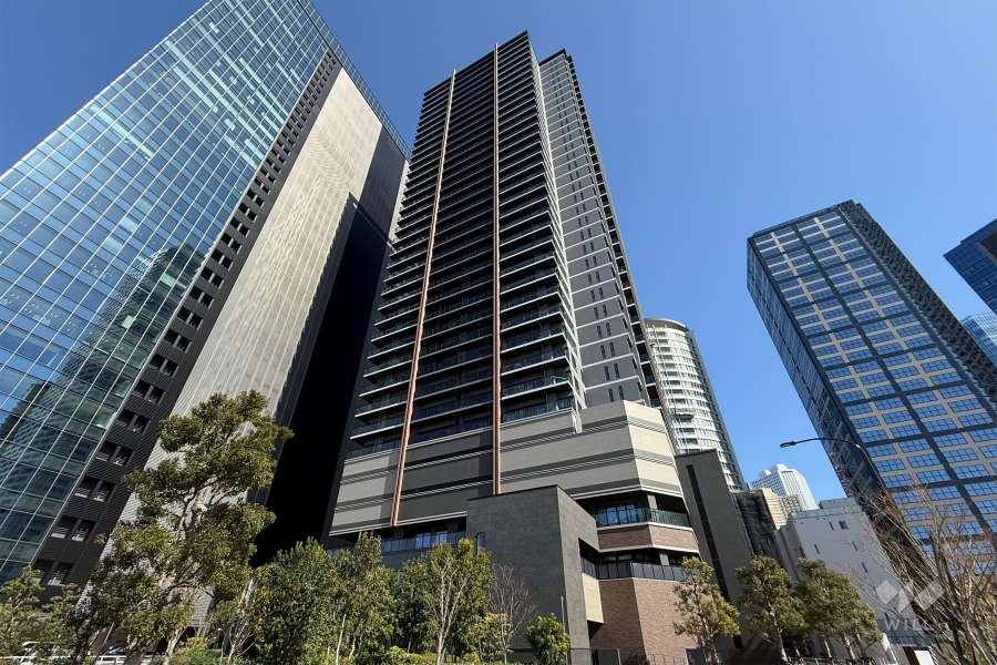 シティタワー新宿の外観（南西側から）