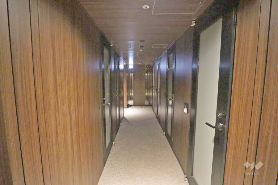 共用施設のコワーキングスペース