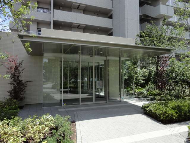 エントランス（オートロック付き）