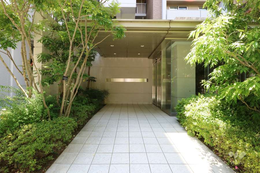 エントランスアプローチ