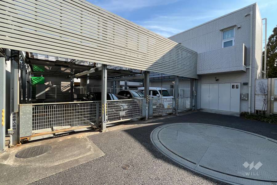 敷地内駐車場（屋外機械式）