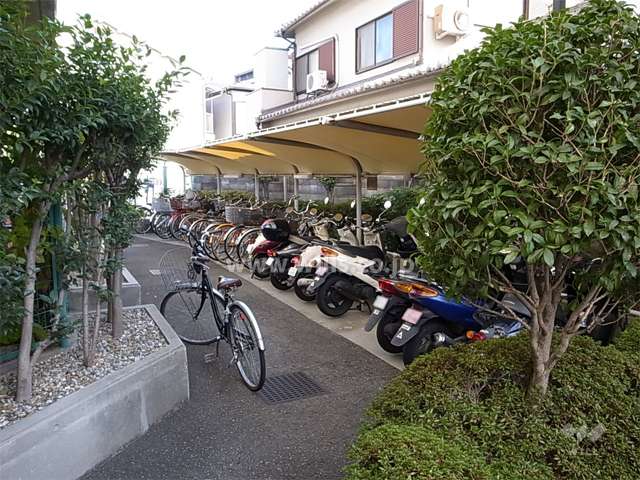 駐輪場