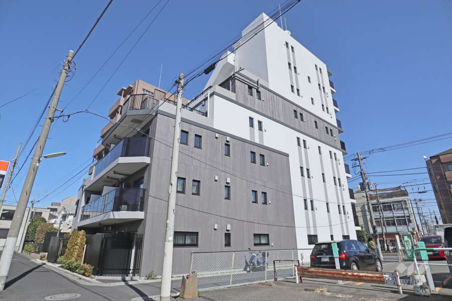 デュオステージ下北沢の外観（南西側から）