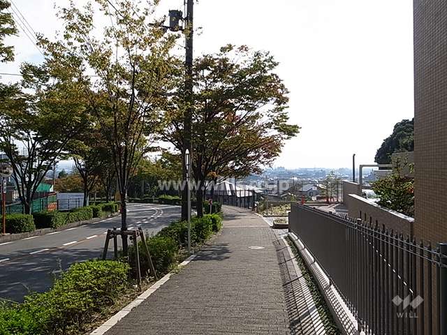 高台にあり、眺望が取れています。