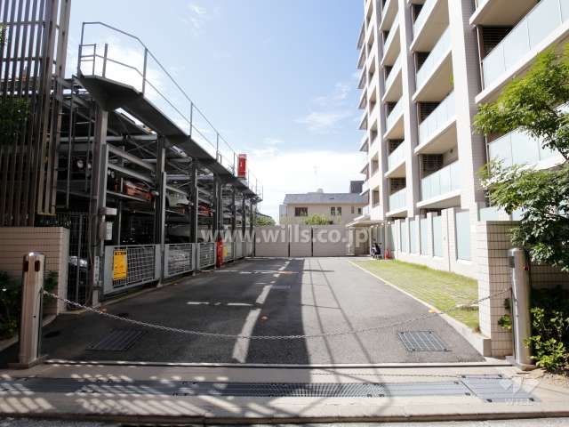 敷地内駐車場（屋外機械式）