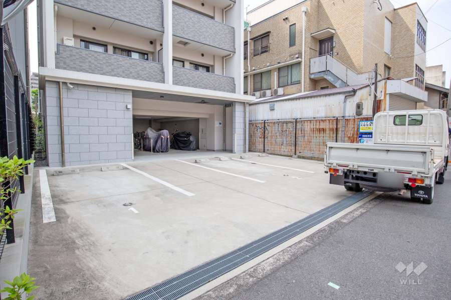 敷地内駐車場（屋外平面式）