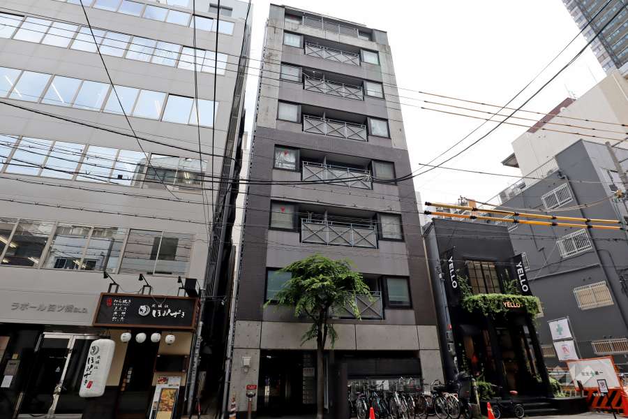 グランドシーズ心斎橋の外観（北東側から）