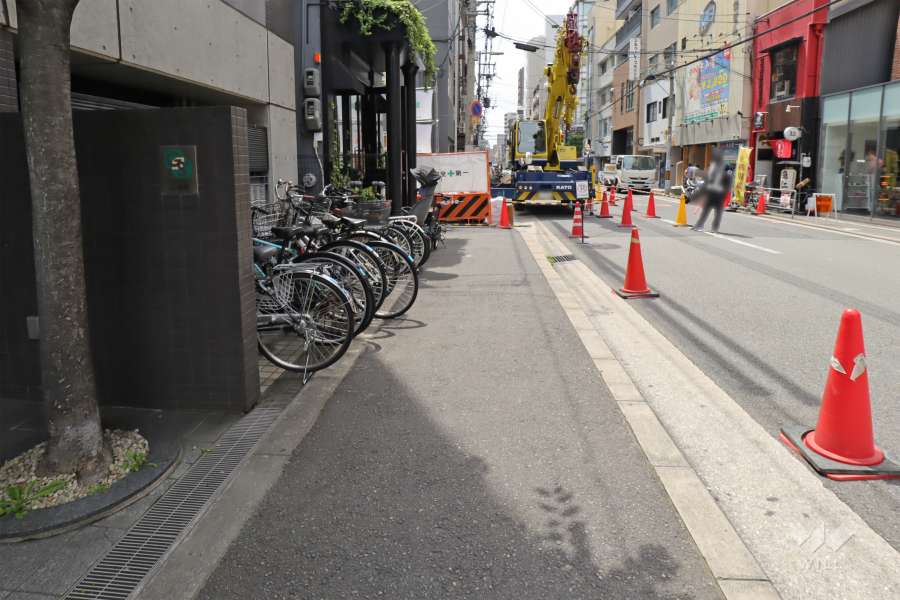 敷地北側の前面道路　　