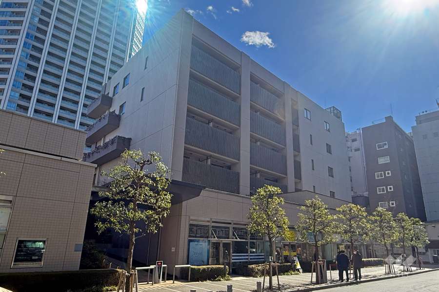 富久クロスグリーンレジデンスの外観（北西側から）