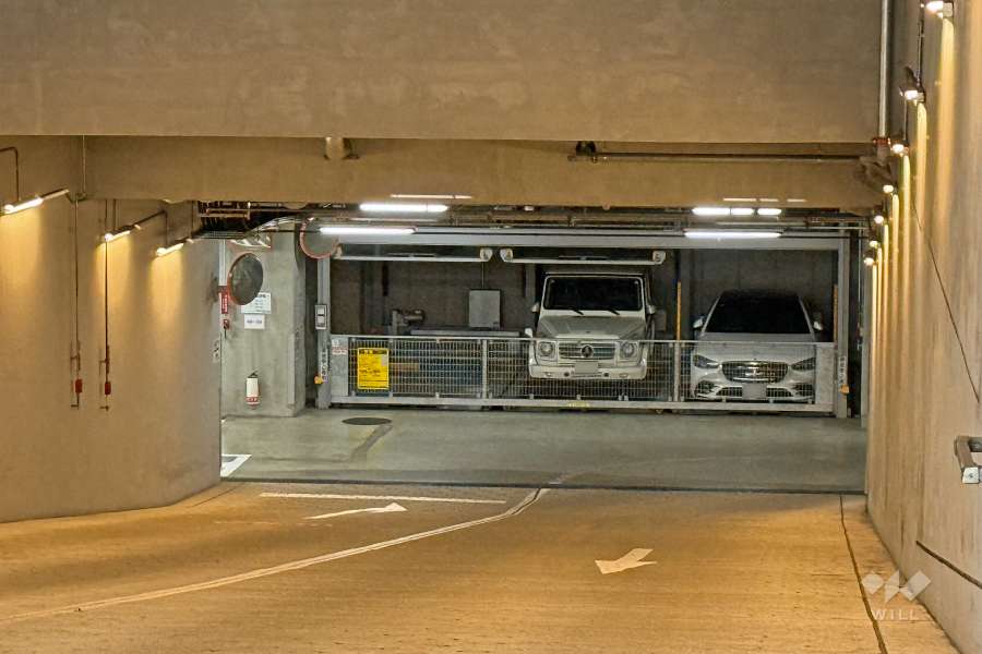 敷地内駐車場（屋内機械式）