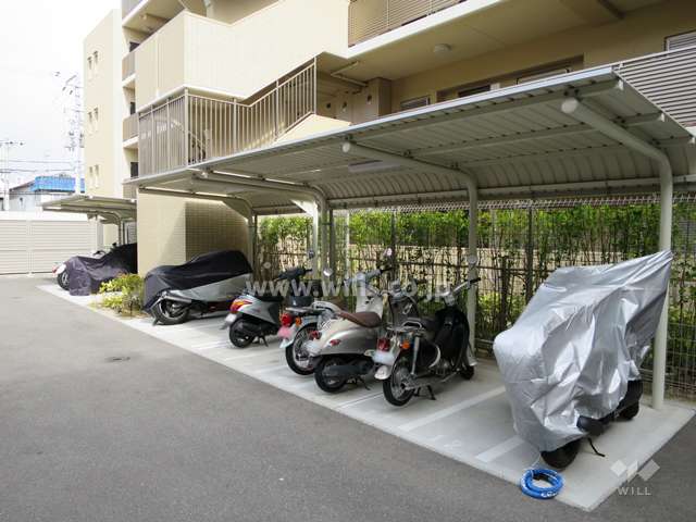 バイク置場