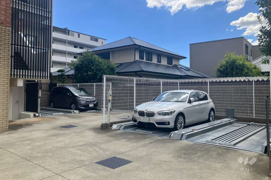 敷地内駐車場（屋外機械式）