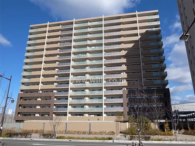 ザ・パークハウス尼崎潮江の外観（南側から）
