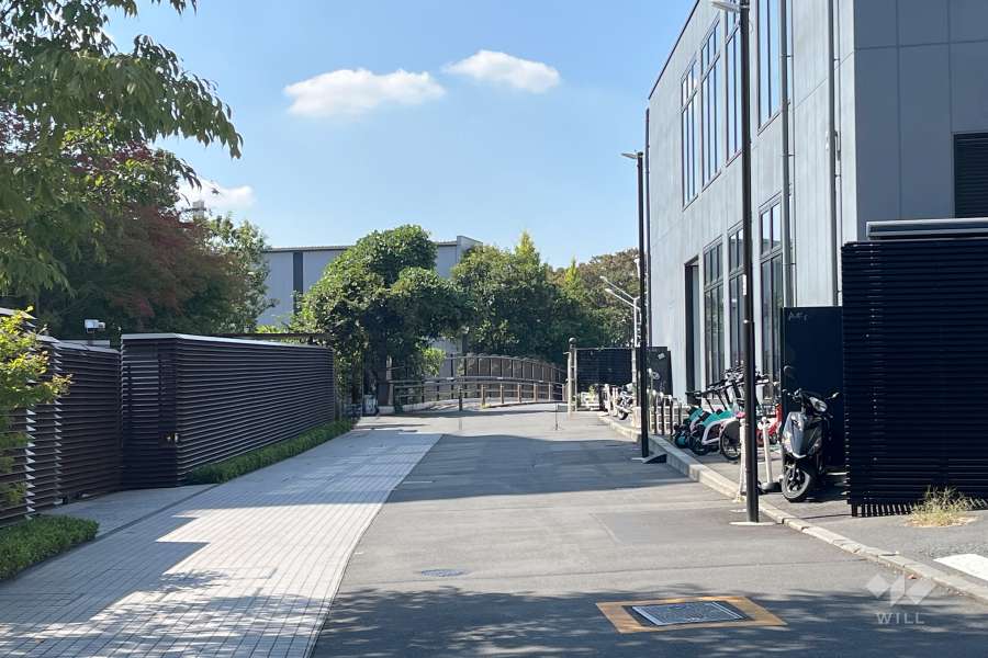 敷地北側の前面道路　　