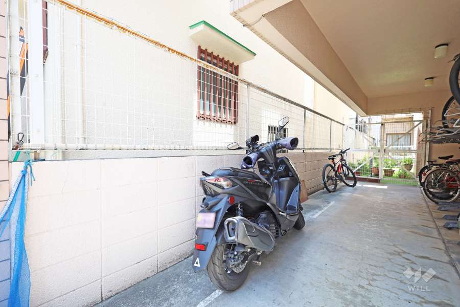 バイク置場