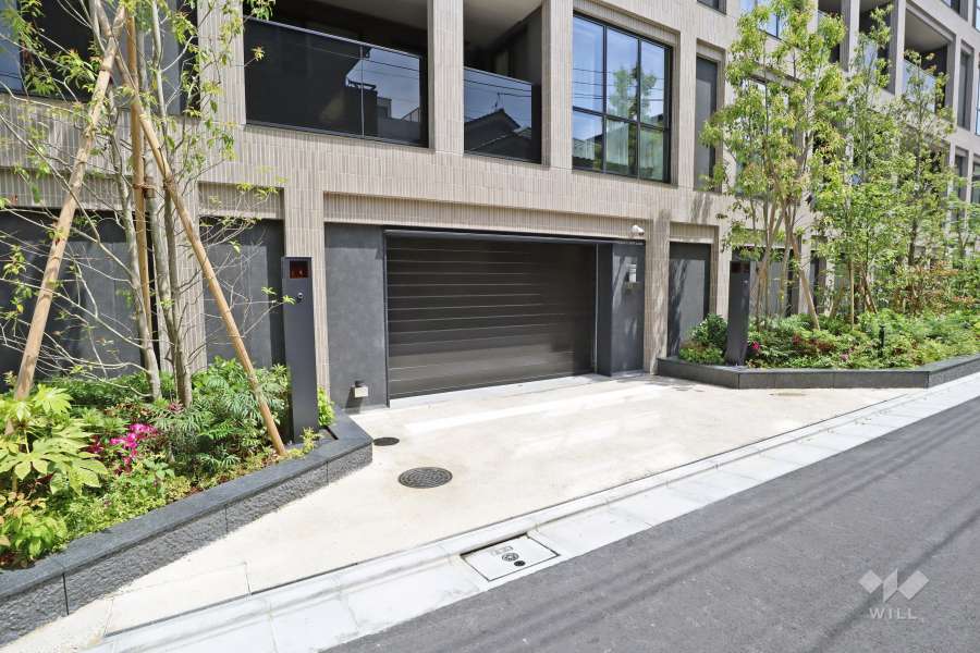 敷地内駐車場（屋内平面式）