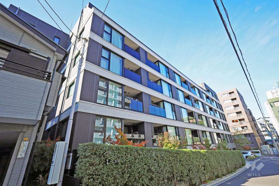 ブランズ神楽坂の外観（南東側から）