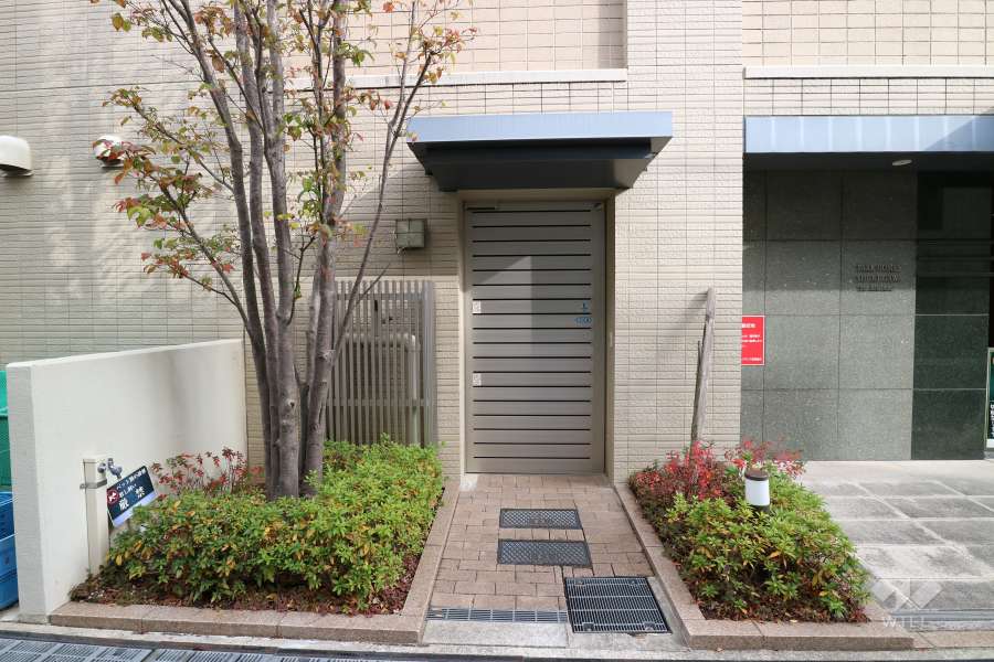 駐輪場出入口