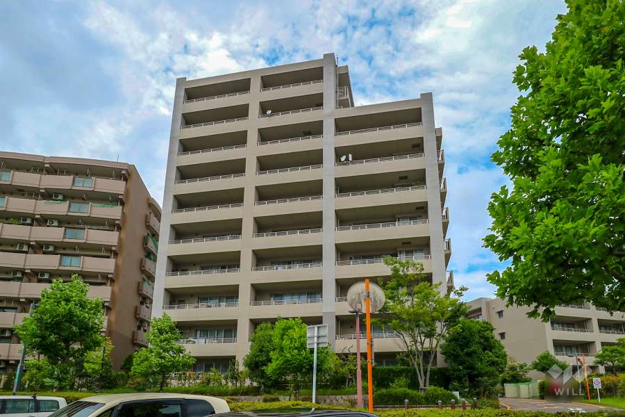 日進香久山杜の街107棟の外観(南東側から)