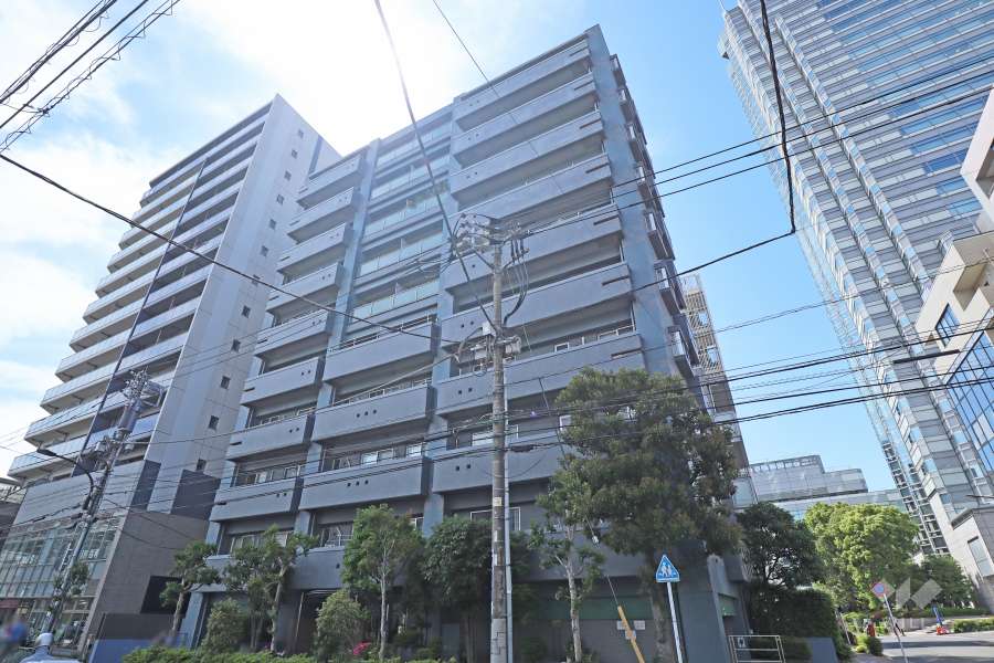 クレド用賀の外観(東側から)