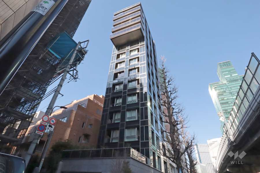 ロイヤルシーズン六本木の外観(南側から)